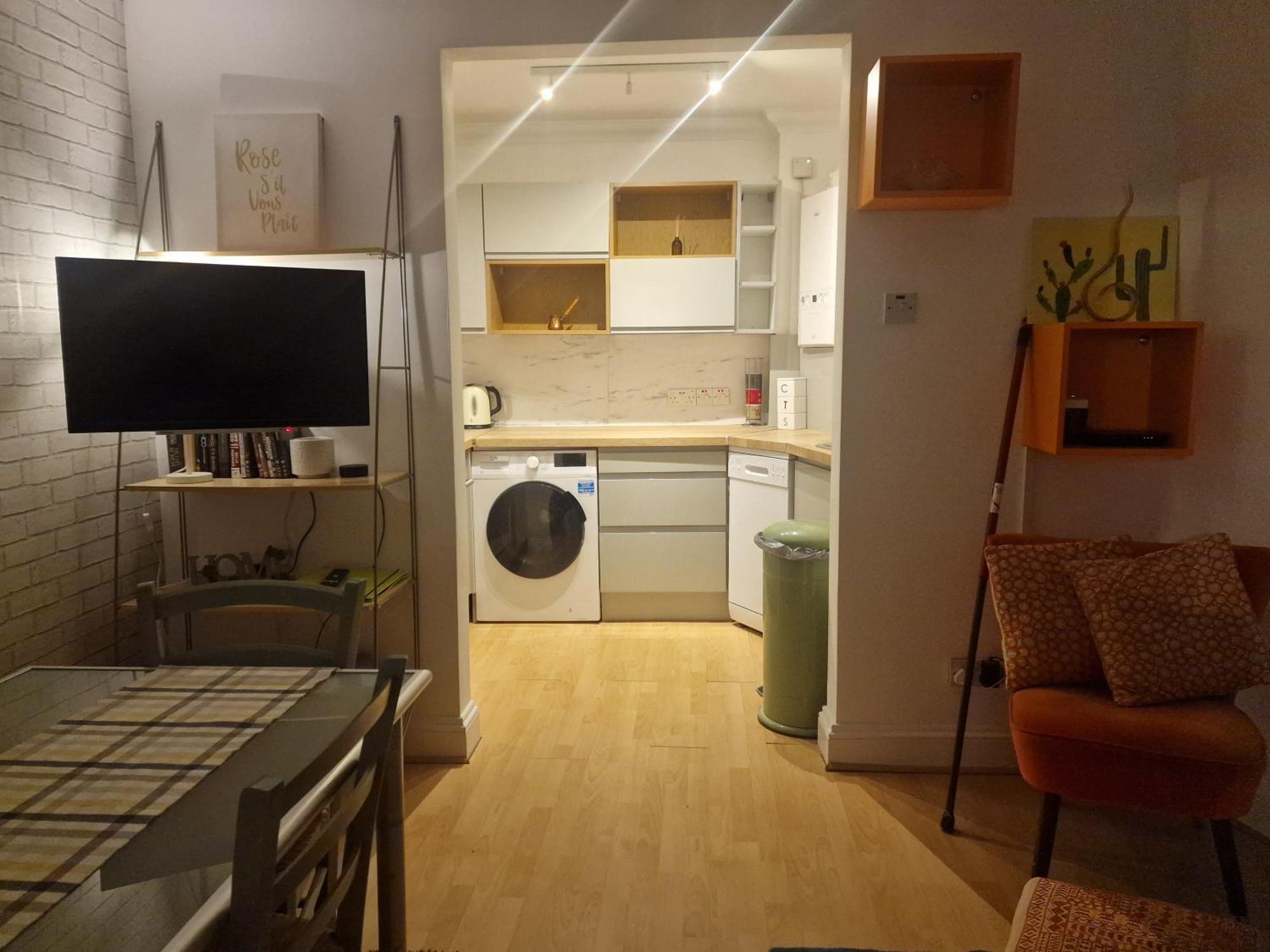 Brondesbury Arms Apartment ลอนดอน ภายนอก รูปภาพ