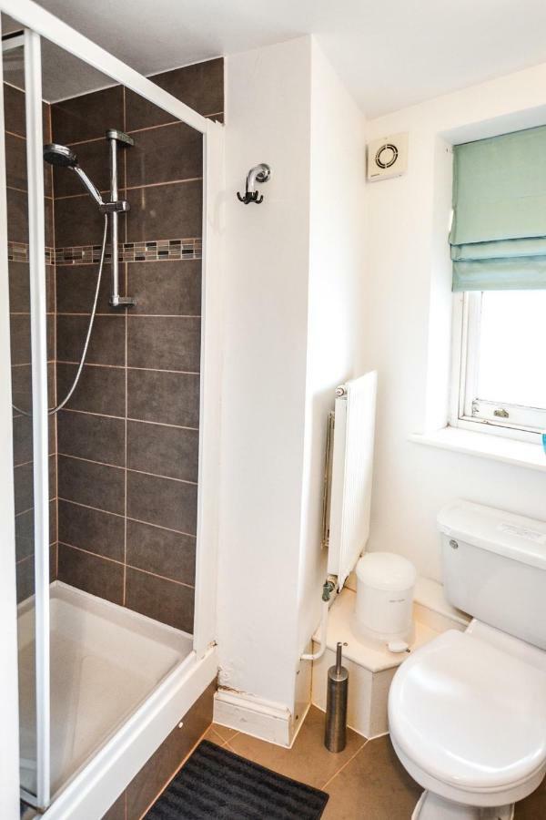 Brondesbury Arms Apartment ลอนดอน ภายนอก รูปภาพ